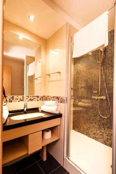 Moni Luxury Apartments Kopaonik Rum bild